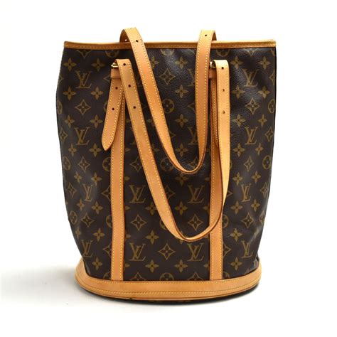 louis vuitton bucket gm pouch